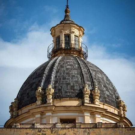 San Saverio شقة